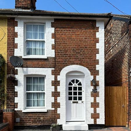 Cottage, 10 Mins Train / River Burnham-on-Crouch Екстер'єр фото